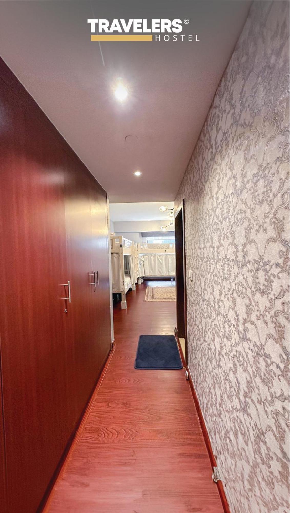 Travelers - Dubai Marina Hostel 외부 사진